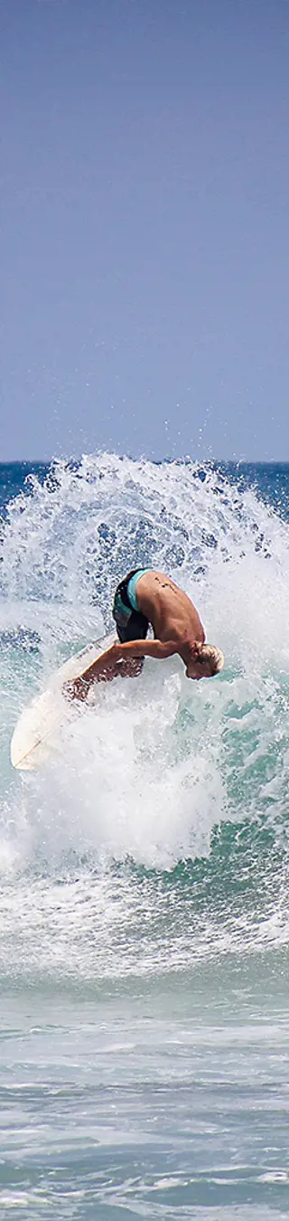 Schnappe dir die Wellen beim Surfen in Manzanillo